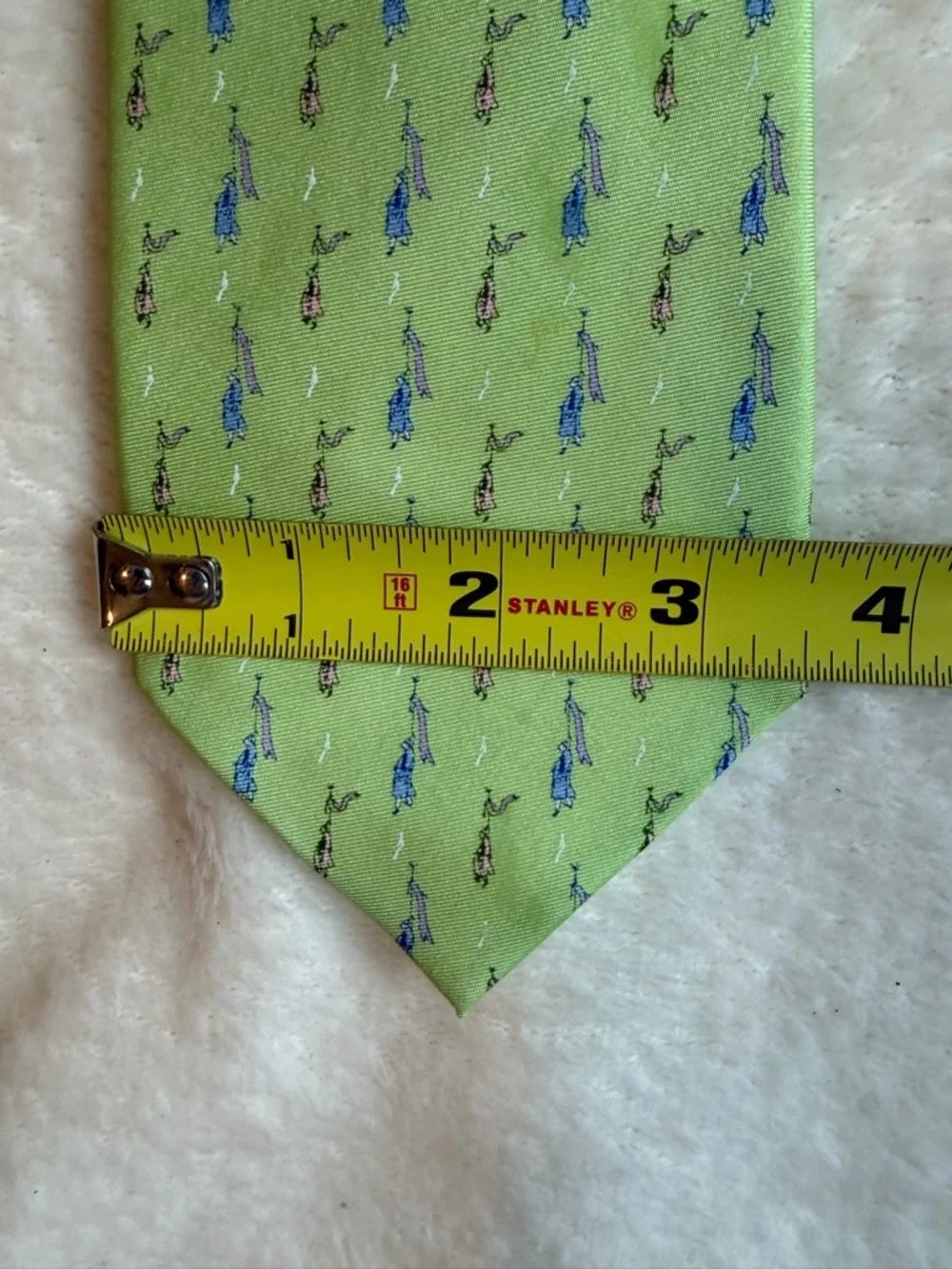 Looking Medipark Korean‎ Men's Marching Figures 100% Silk Woven Classic Tie